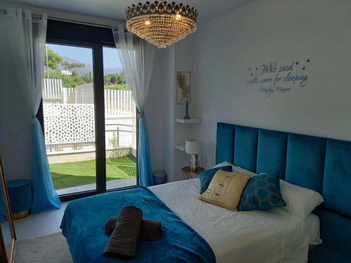 Appartamento Casa Casu New Stunning 3 Bed Raised Ground Floor & Huge Balcony With Sea Pool & Mountain View Indoor & Outdoor Swimming Pools & Gym Walking Distance To Port Traveller Award 2023