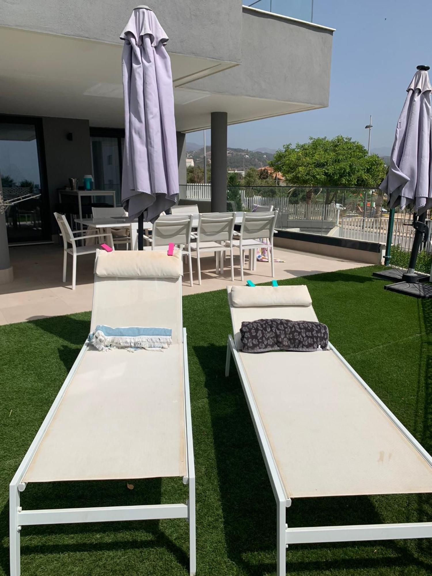 Appartamento Casa Casu New Stunning 3 Bed Raised Ground Floor & Huge Balcony With Sea Pool & Mountain View Indoor & Outdoor Swimming Pools & Gym Walking Distance To Port Traveller Award 2023