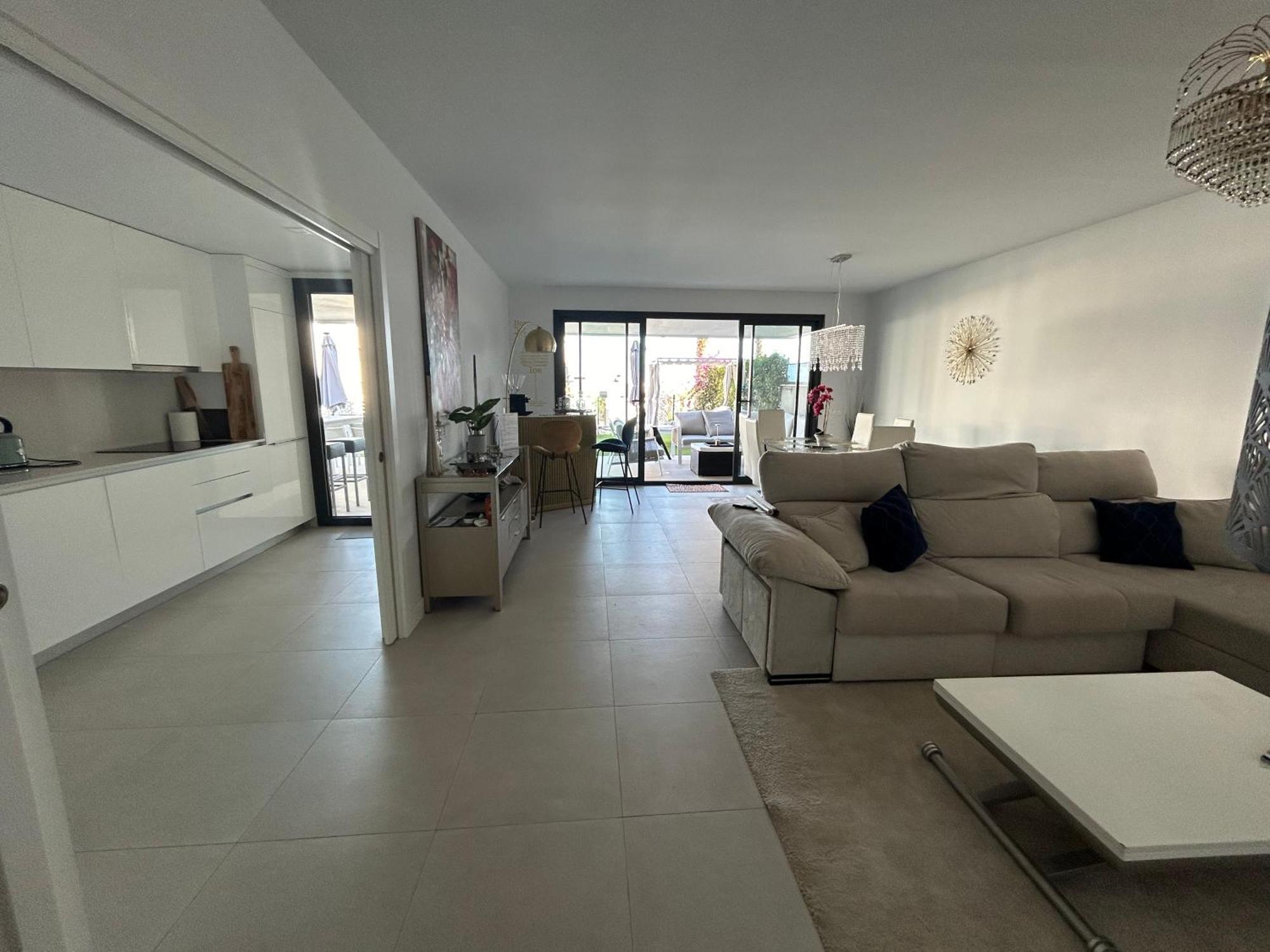 Apartment Casa Casu: Beachfront With Sea Views And Dual Pools